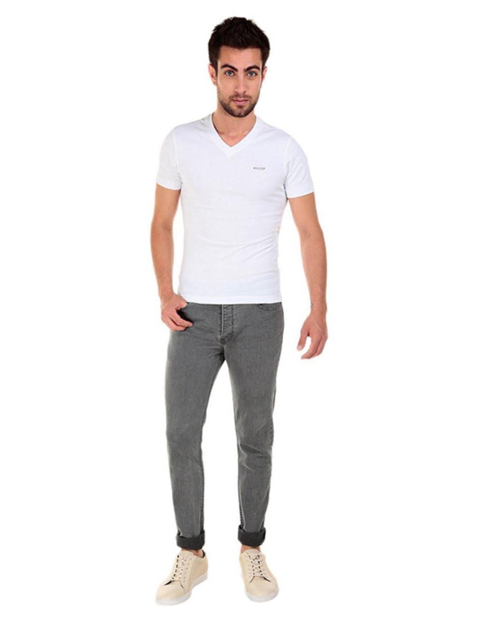 Playera cuello V para hombre 3