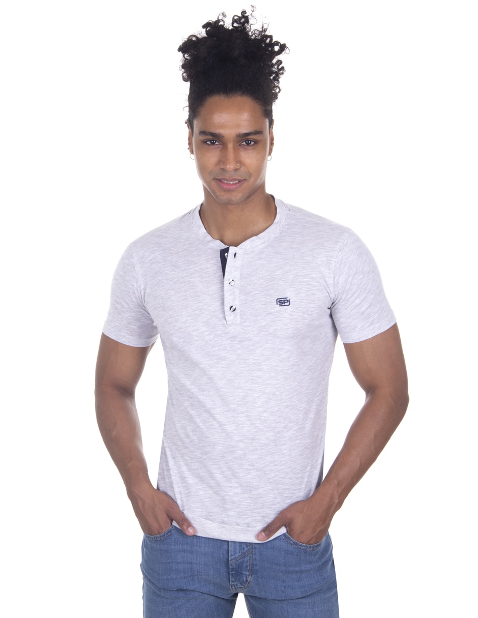Playera cuello henley para hombre