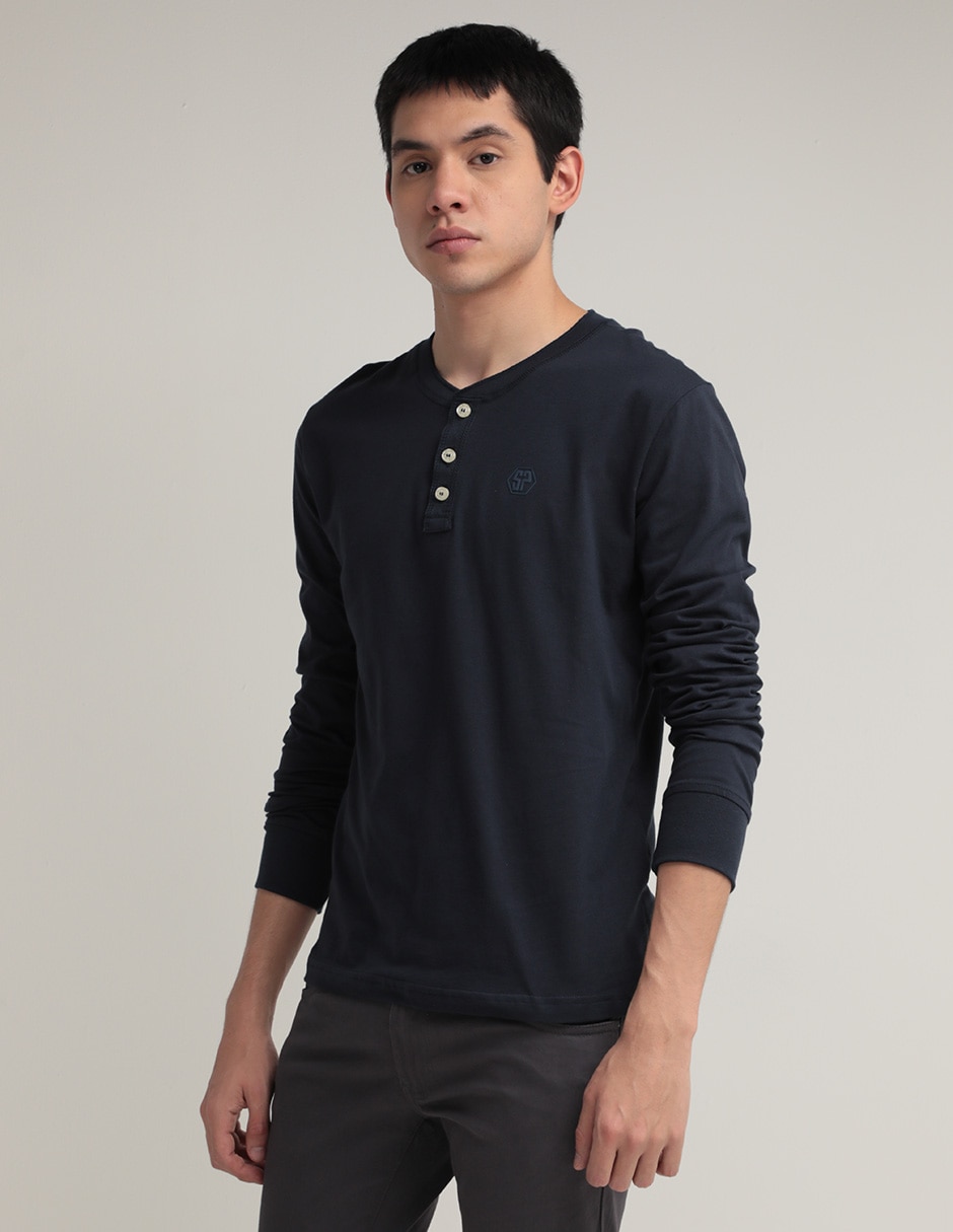 Playera cuello henley para hombre Playera cuello henley para hombre
