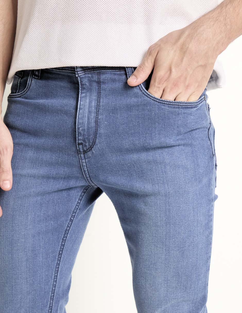 Jeans slim deslavado para hombre