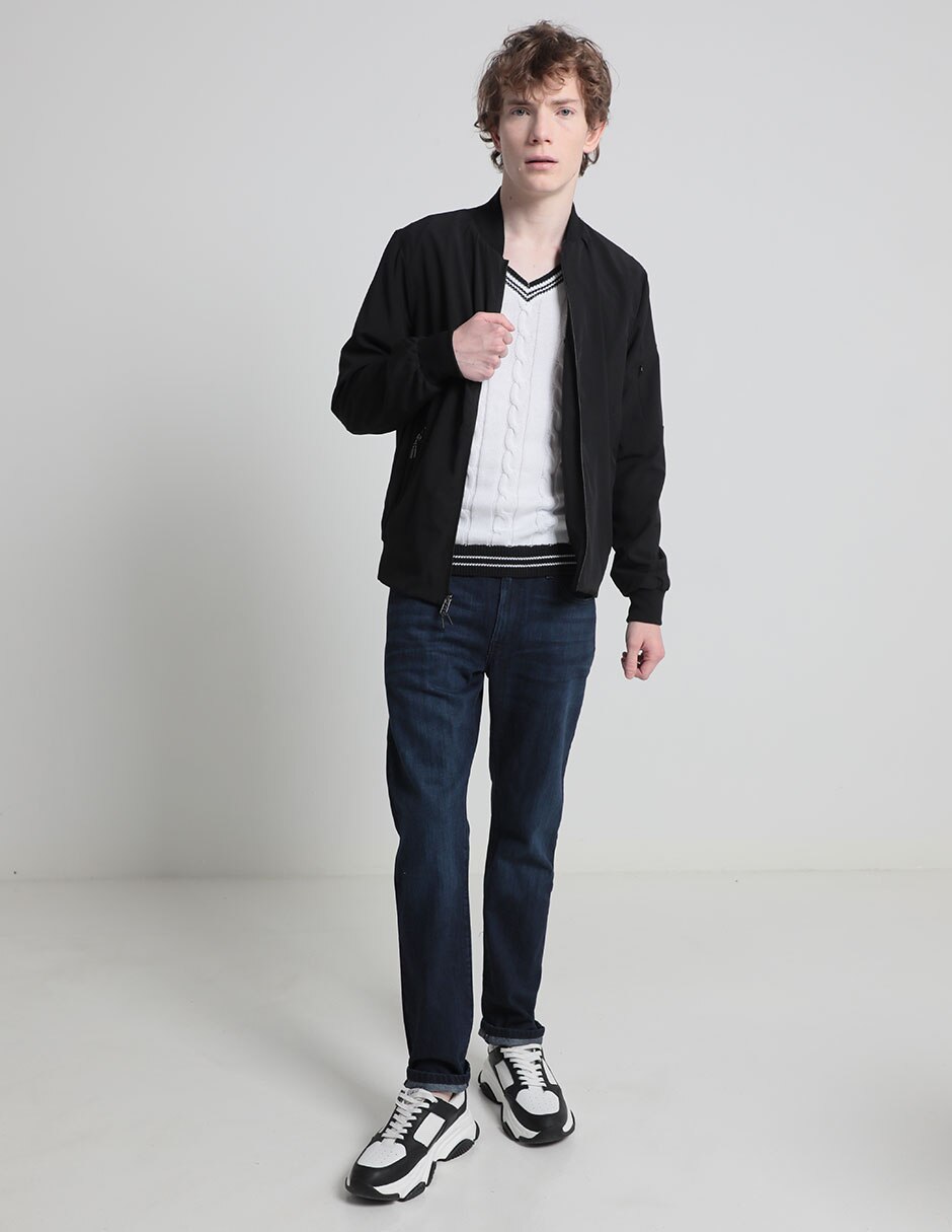Jeans slim lavado stone wash para hombre 3
