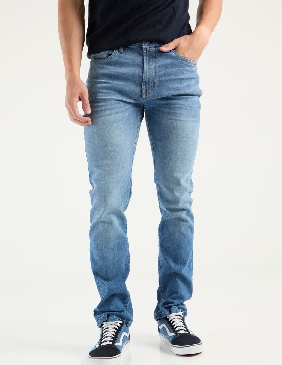 Jeans straight lavado stone wash para hombre 1