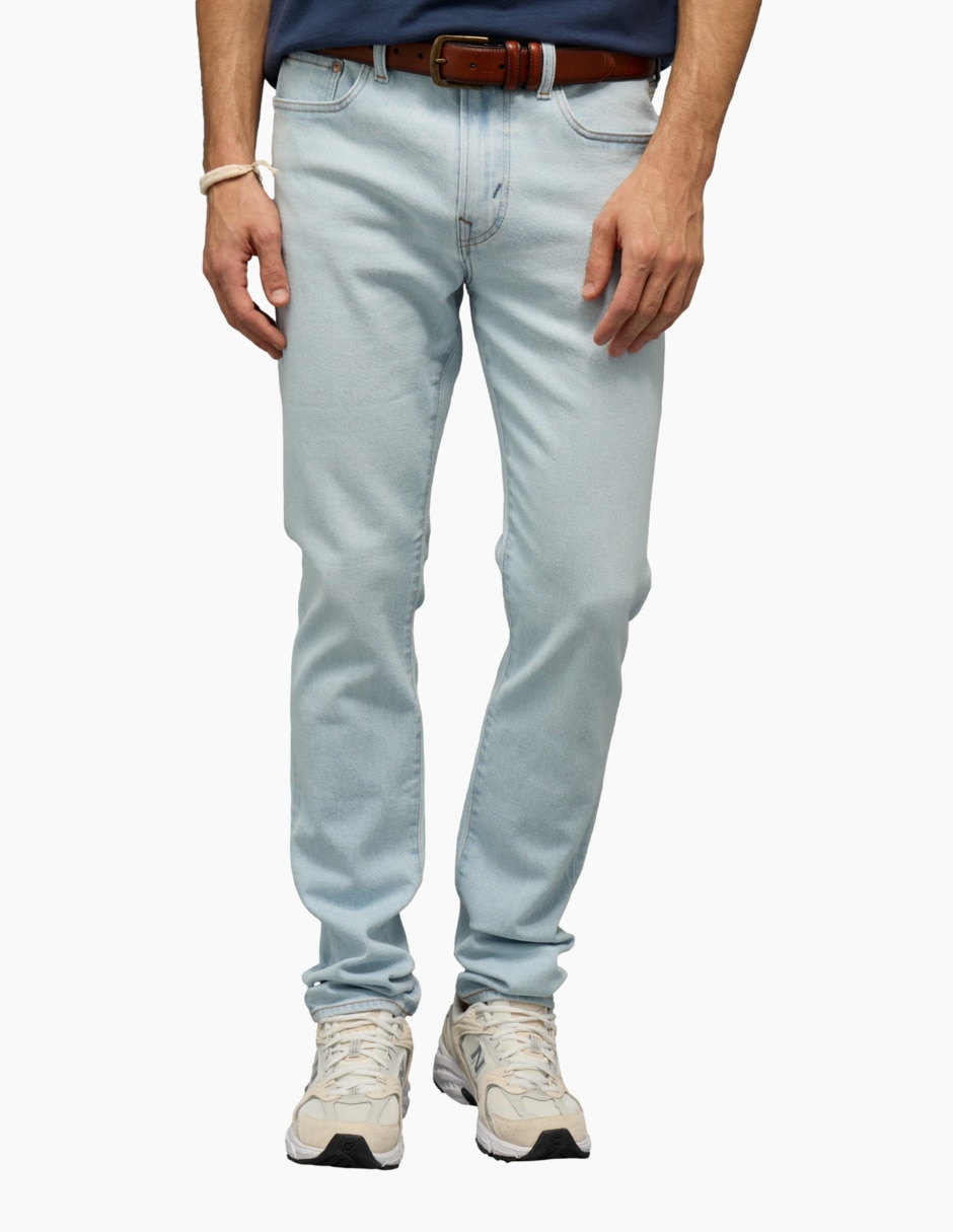 Jeans slim deslavado para hombre 1