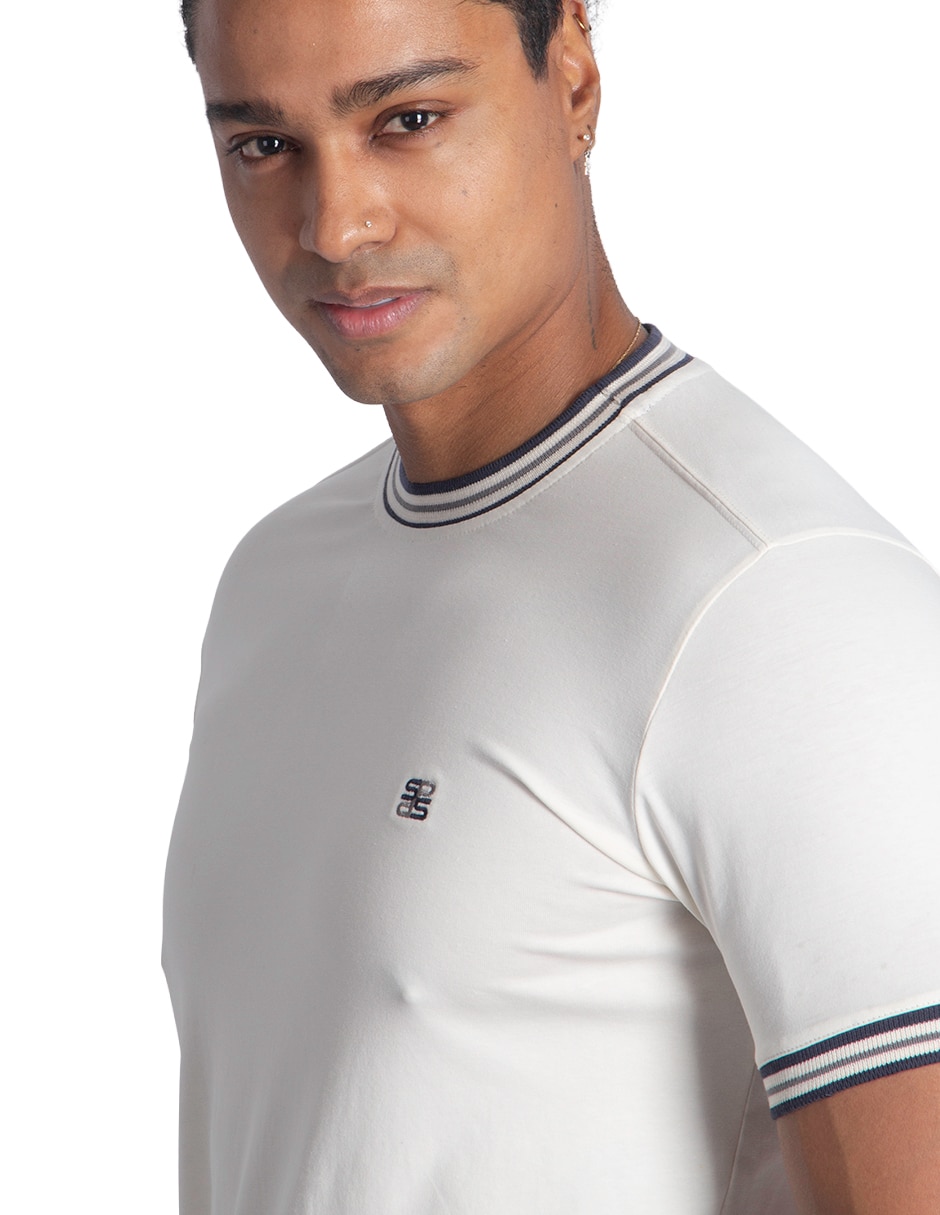 Playera cuello redondo para hombre 4