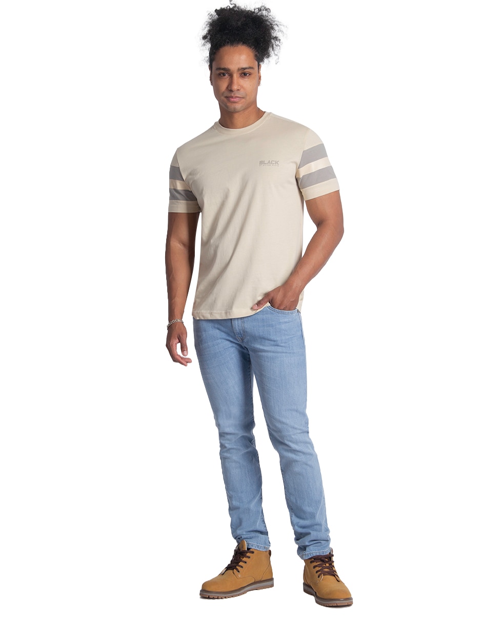 Playera cuello redondo para hombre 4