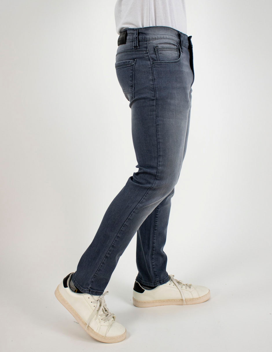 Jeans slim lavado claro para hombre 3