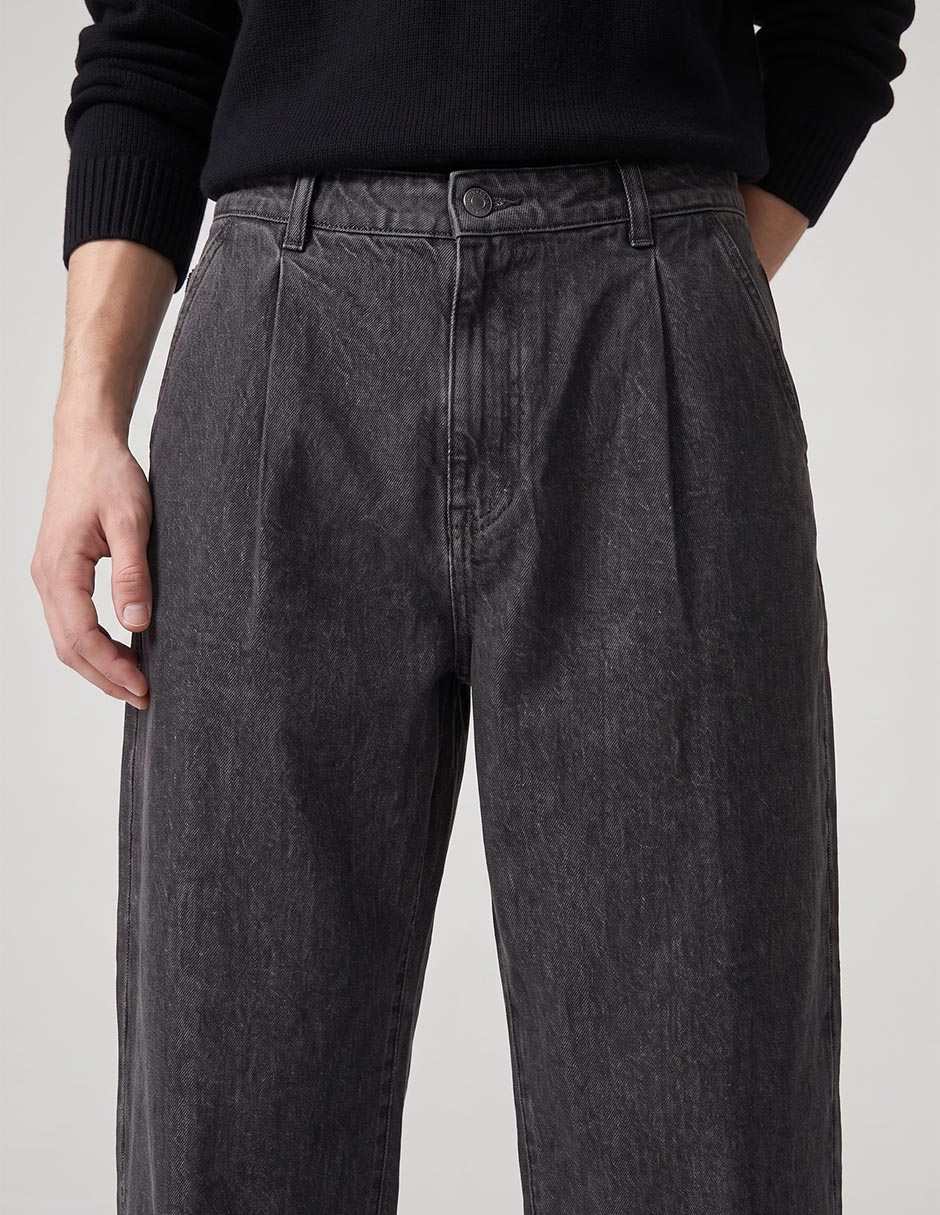 Jeans barrel deslavado para hombre 4
