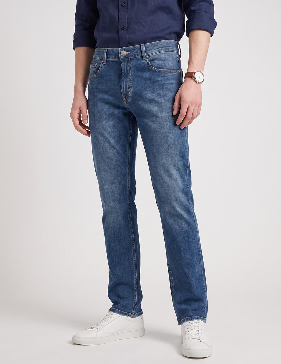 Jeans straight lavado stone wash para hombre